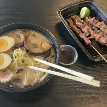 Bowl Bar - 1. Tonkotsu Ramen 豚骨拉面 Beef Skewers (5 pcs) 牛肉串 - Sushi Bars Near Me - Tampa, Florida