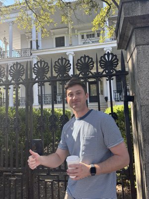 Two Chicks Walking Tours by null