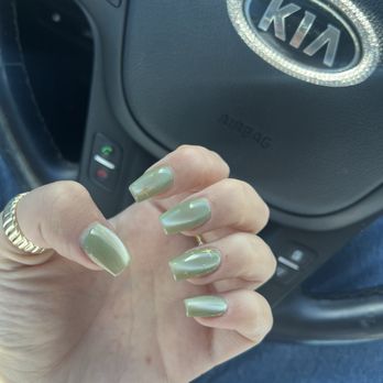 Magnolia Nail Lounge - Nail Salons Near Me - McKinney, Texas