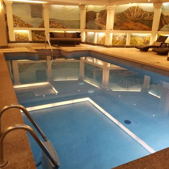 Le Saint Edouard - Nice pool that we didn't get to swim in - Hotels Near Me - Quebec City, Quebec Le Saint Edouard - Nice pool that we didn't get to swim in - Hotels Near Me - Quebec City, Quebec