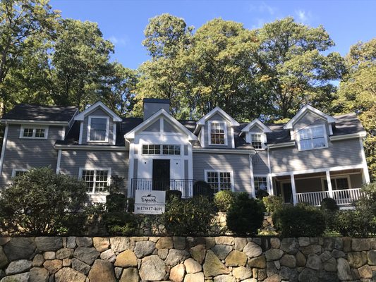 Exterior and Interior Painting - Espana Painting offer a highest quality services in Massachusetts. Exterior and Interior Painting - Espana Painting offer a highest quality services in Massachusetts.