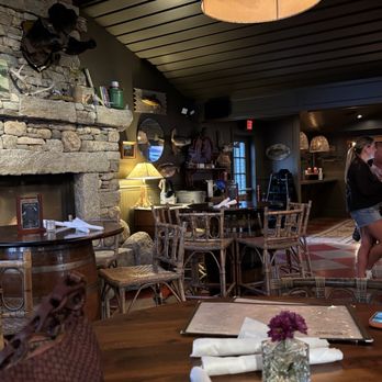Batson River Fish Camp - Breweries Near Me - Wells, Maine