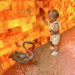 Turning Tides With Dr Hutch - Sit back and relax in the first Bradenton Salt Therapy room. Breathe in and soak up the benefits of Salt Therapy.