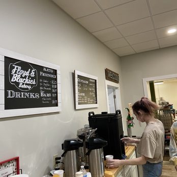 Floyd & Blackie's - Coffee & Tea Near Me - Cramerton, North Carolina