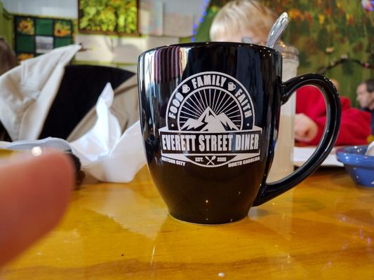 Everett Street Diner by null