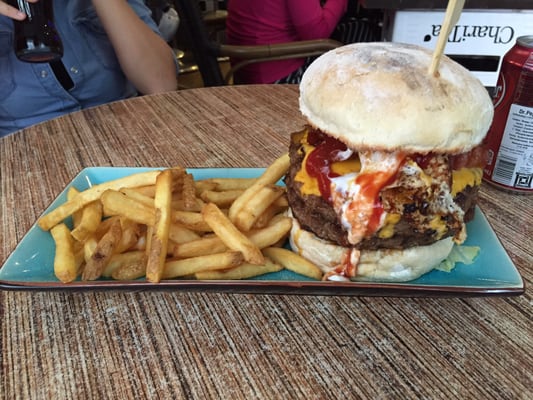 Joe Molese 117 - Burgers'n'Sandwiches by null