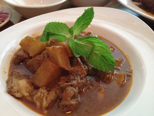 Royal Rangoon by null