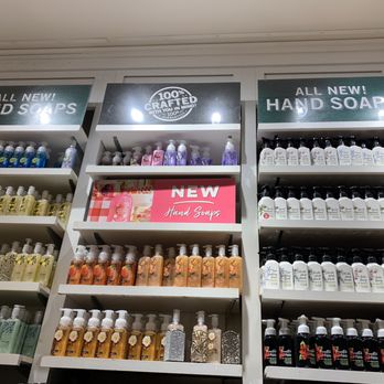 Bath & Body Works - Cosmetics & Beauty Supply Near Me - Smithfield, North Carolina