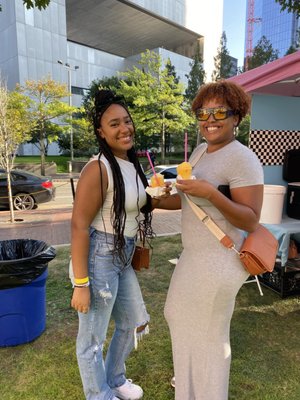 Slushy Lady Italian Ice Mobile Bartending by null