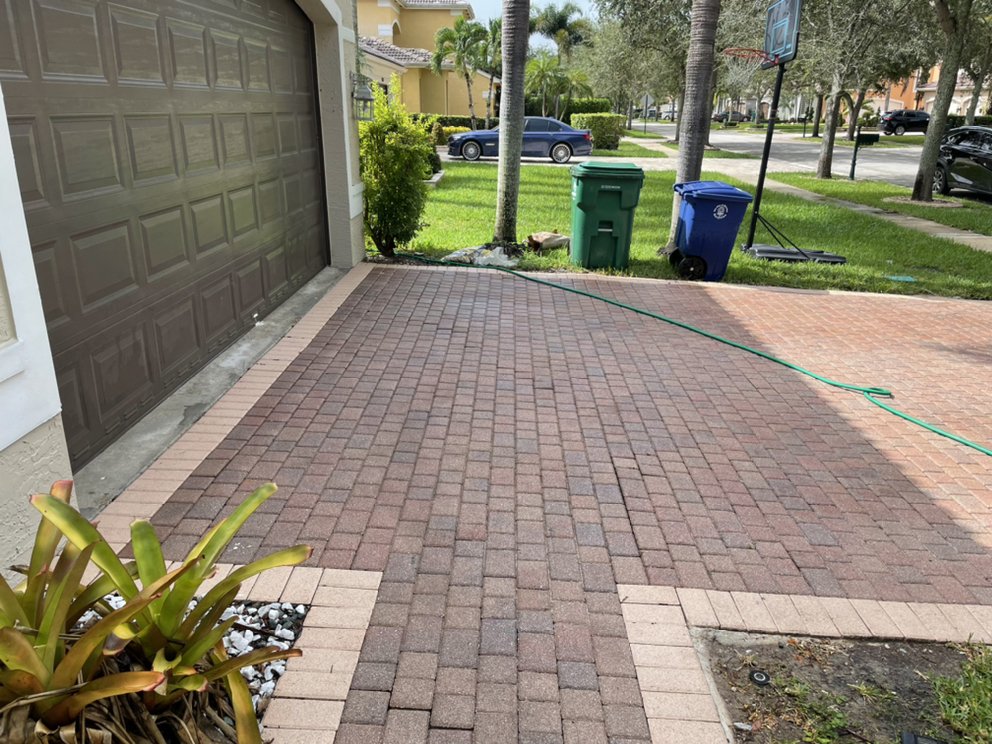 Slide of Chamax Pressure Washing