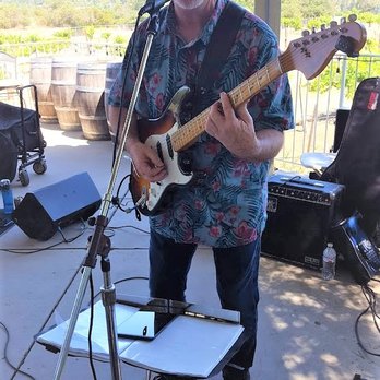 Schwaesdall Winery - Steve Nichols Plays A Great Guitar - Wineries Near Me - Ramona, California