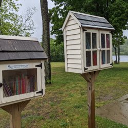 Little Free Library - Little Free Library, Yaphank