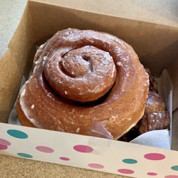 Mary Lou Donuts