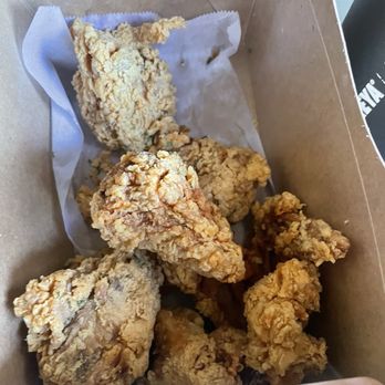 CM Chicken - Gardena - 1. Fried Chicken - Chicken Shop Near Me - Gardena, California CM Chicken - Gardena - 1. Fried Chicken - Chicken Shop Near Me - Gardena, California