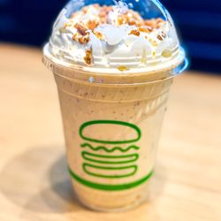 Shake Shack Marin Country Mart - Key lime shake. Oh myyyyy!