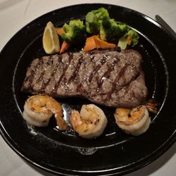 Chateau Chang - Steak and shrimp