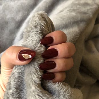Luxe 9 Nails and Spa - Full Set - Nail Salons Near Me - Corona, California