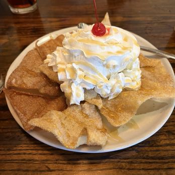 El Tesoro Cocina Mexicana - sopaipillas for dessert - Mexican Near Me - Melbourne, Florida