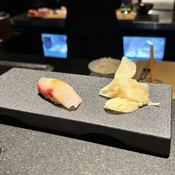 Kimyo Omakase - Hamachi - Yellowtail - Sushi Bars Near Me - Brooklyn, New York