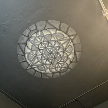 Hotel Hotel - Bedroom artwork - Hostels Near Me - Seattle, Washington