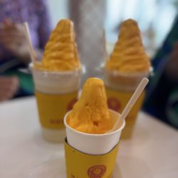 Halomango - Mango-Holic, Coconut Shake and Calamansi Shake.