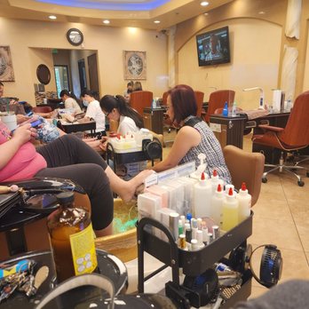 ProfessioNAIL - 9am Friday morning - Nail Salons Near Me - San Marcos, California ProfessioNAIL - 9am Friday morning - Nail Salons Near Me - San Marcos, California