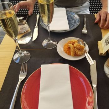 La Catapa - Cava and free tapa - Spanish Near Me - Madrid, M