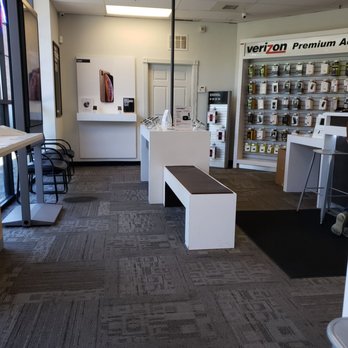 Verizon - Mobile Phones Near Me - Sacramento, California