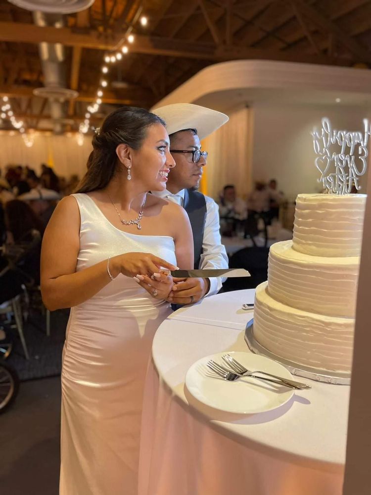 DREAM SWEETS BAKING COMPANY Updated September 2024 64 Photos Los