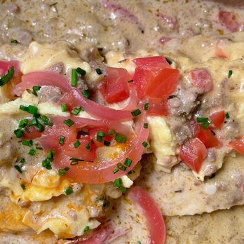 The Buttered Tin - Biscuits and gravy (scrambled), to-go - Breakfast & Brunch Near Me - Minneapolis, Minnesota