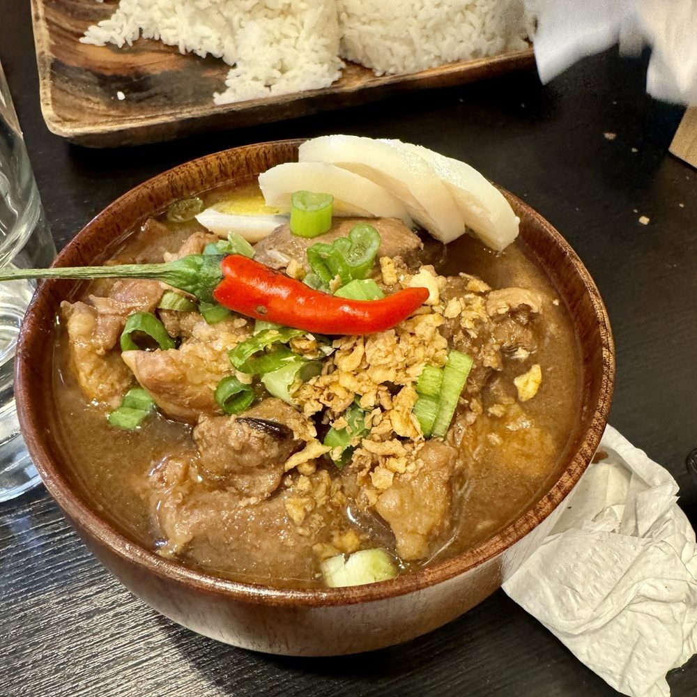 Kalye Bistro - Filipino Near Me - Woodside, New York
