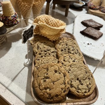 Local Creamery Plano - Cookies - Ice Cream & Frozen Yogurt Near Me - Plano, Texas Local Creamery Plano - Cookies - Ice Cream & Frozen Yogurt Near Me - Plano, Texas