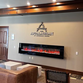 Appalachian Hotel - Lobby Ground Floor - Hotels Near Me - Vernon, New Jersey