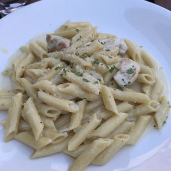 Earls Kitchen + Bar - Chicken Penne Alfredo - Canadian (New) Near Me - Banff, Alberta Earls Kitchen + Bar - Chicken Penne Alfredo - Canadian (New) Near Me - Banff, Alberta