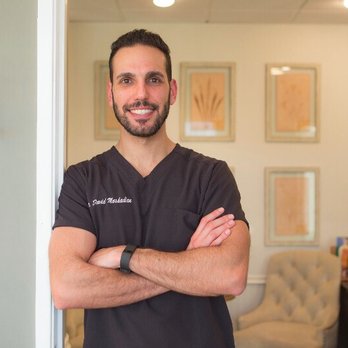 Elite Pain Care - Chiropractors Near Me - Los Angeles, California Elite Pain Care - Chiropractors Near Me - Los Angeles, California