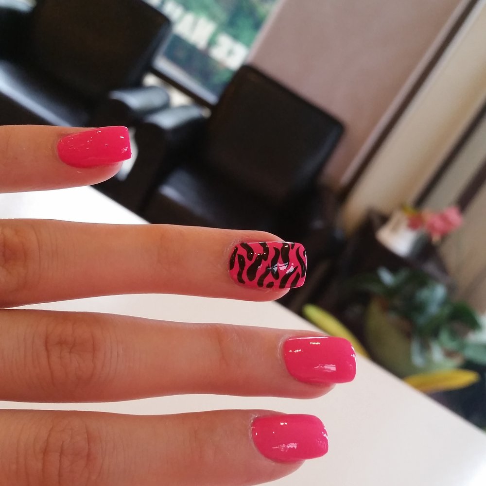 Lee Nails And Spa - Nail Salons Near Me - Des Plaines, Illinois Lee Nails And Spa - Nail Salons Near Me - Des Plaines, Illinois