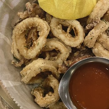 Serafina Seaport - Fried Calamari - Bars Near Me - Boston, Massachusetts