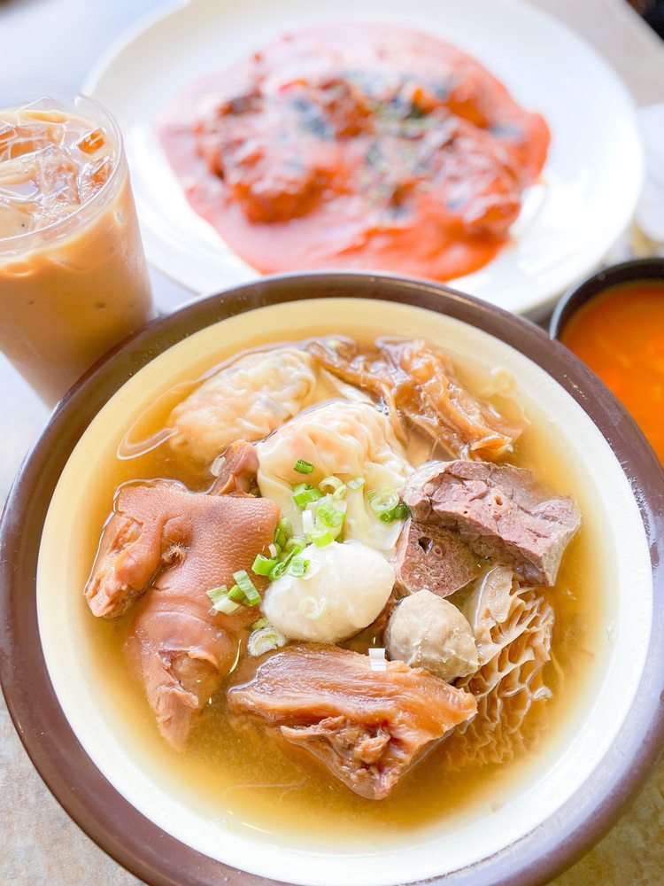 MING’S NOODLE CAFE Updated October 2024 394 Photos & 98 Reviews