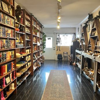 City Alchemist Witch shop - Supernatural Readings Near Me - Austin, Texas