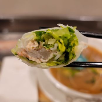 Pho 5UP FULTON - Shrimp and pork spring roll. Can see the outer wrapper folded on the inside. - Vietnamese Near Me - Laurel, Maryland
