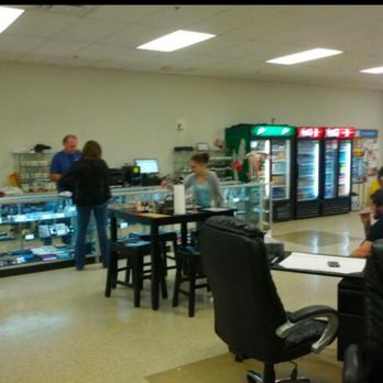 Aubrey Community Pharmacy - Counter with items to buy. - Pharmacy Near Me - Aubrey, Texas Aubrey Community Pharmacy - Counter with items to buy. - Pharmacy Near Me - Aubrey, Texas