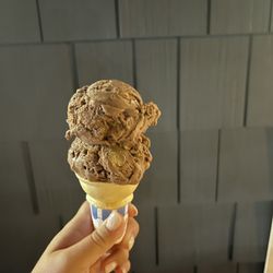Rosewood Restaurant - Chocolate peanut butter cookie dough!