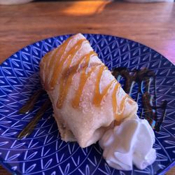 Carlos & Pepe's - Fried ice cream