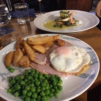 The George Inn - Bed & Breakfast Near Me - Croscombe, SOM