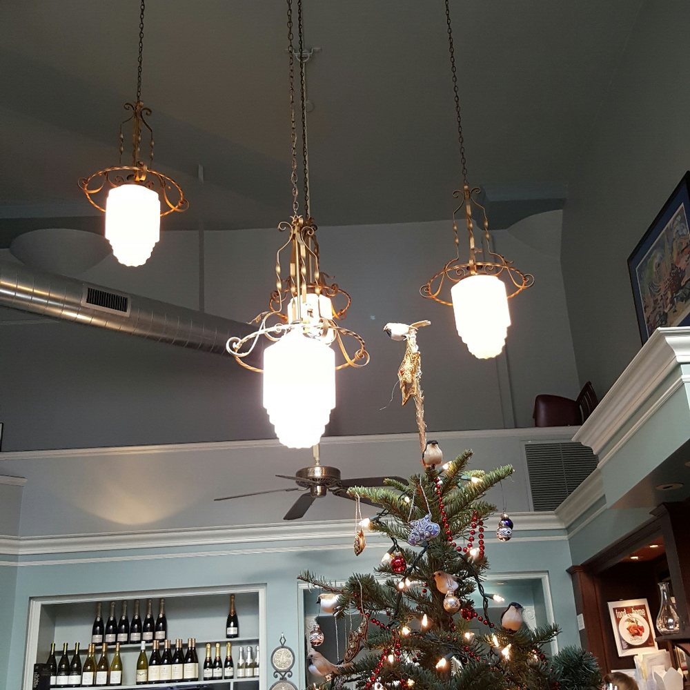 Petit Valentien - French Near Me - Santa Barbara, California