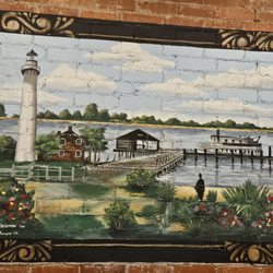 King City Kitchen - Beautiful hand painted mural on the front covered dining patio.