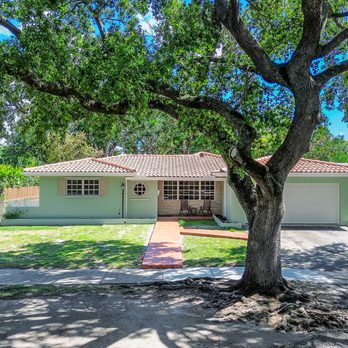 Ellen Realty 305 - 866 NE 99th St Miami Shores, Fl I acted as Listing Agent. From List to Close, 55 days. - Real Estate Agents Near Me - Miami Shores, Florida Ellen Realty 305 - 866 NE 99th St Miami Shores, Fl I acted as Listing Agent. From List to Close, 55 days. - Real Estate Agents Near Me - Miami Shores, Florida