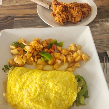 The Pan - The Veggie Omelet - Pizza Near Me - Long Beach, California The Pan - The Veggie Omelet - Pizza Near Me - Long Beach, California