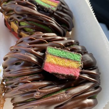 Doughology - Babylon - Rainbow cookie donut - Donuts Near Me - Babylon, New York