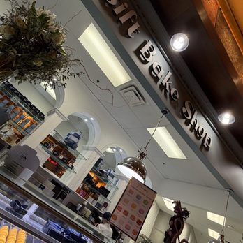 Sift Bake Shop - Bakeries Near Me - Uncasville, Connecticut